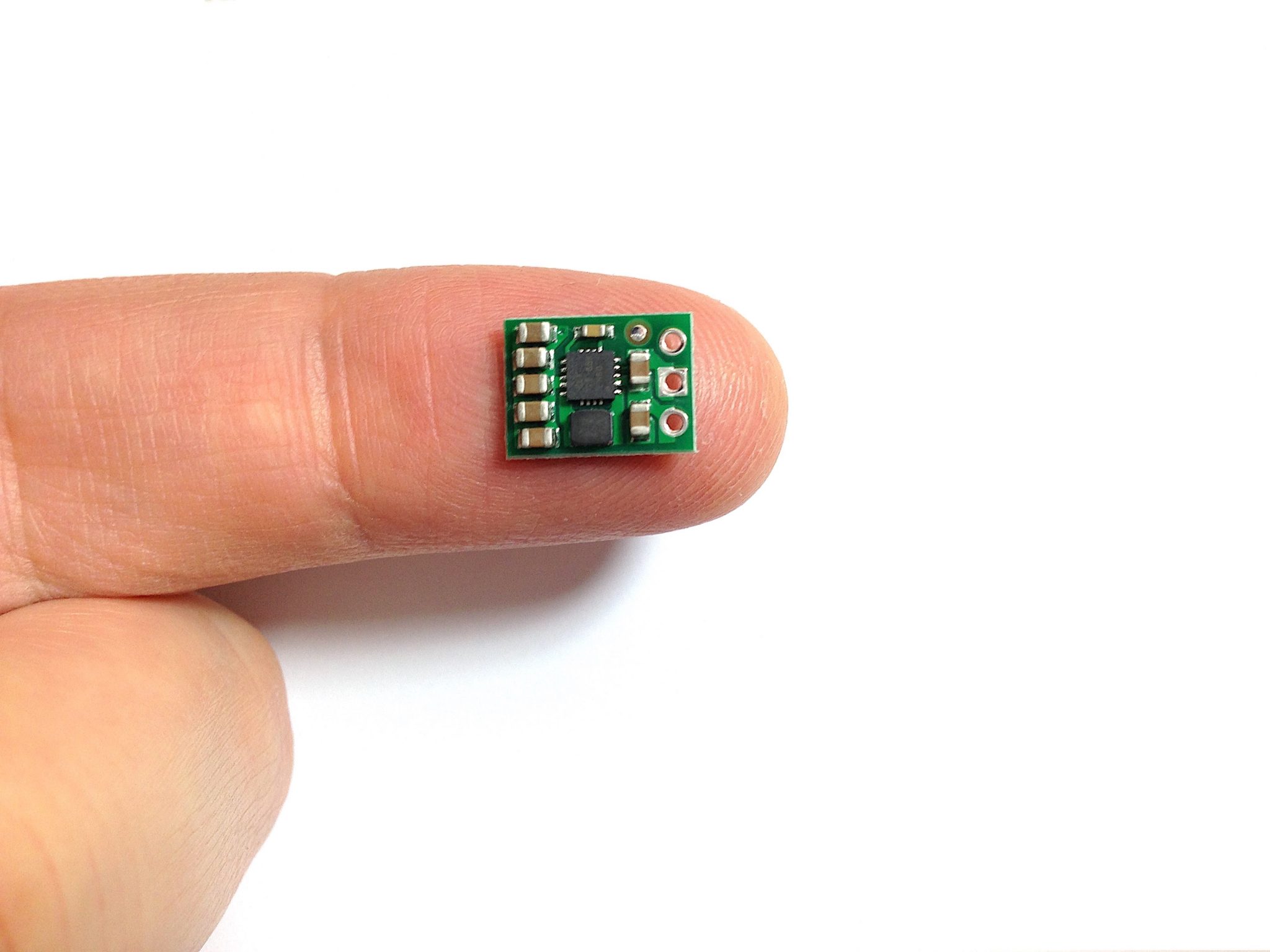 Pololu 5V Step-Up/Step-Down 1A Voltage Regulator S7V7F5 - Image 2